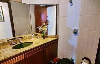 Imagem 15: APARTAMENTO ENORME, 04 DORMITÓRIOS, APENAS 1 QUADRA DO MAR