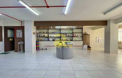 Imagem 2: SALA COMERCIAL BAIRRO AGUA VERDE - 100m²