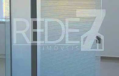 Imagem 2: Sala Comercial para Venda ou Locação em Campinas-SP, na Vila Itapura...