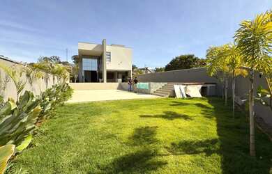 Imagem 15: Mansão no Condomínio Gran Royalle