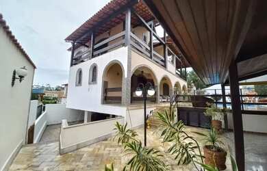 Imagem 8: Magnifica casa em condomínio fechado com 4 quartos 3 suítes, piscinão...