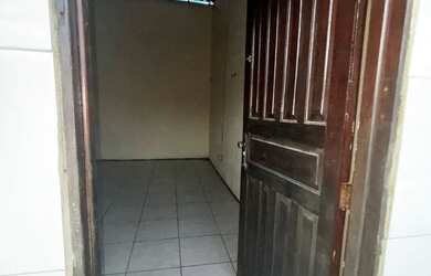 Imagem 2: Alugo casa pequena no Henrique Jorge