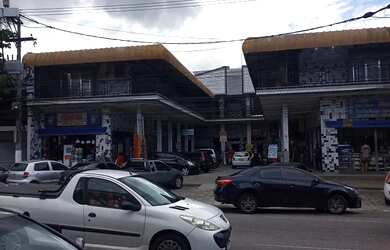 Imagem: O terreno possui 360m² de Área e está localizado em Largo