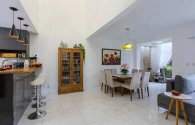 Imagem 6: Excelente casa de alvenaria, 4 dormitórios, 2 suítes e 2 vagas de garagem