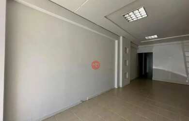 Imagem: O depósito possui 1 Vaga na garagem, 78m² de Área e está