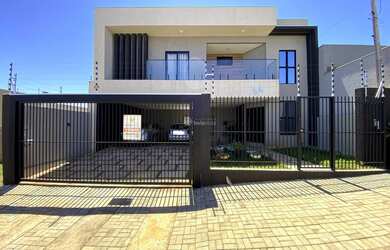 Imagem 2: SOBRADO MOBILIADO, COM PISCINA À VENDA NO JARDIM MÔNACO - ARAPONGAS