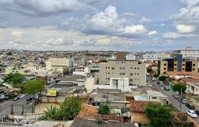 Imagem: O apartamento possui 4 Dormitórios, 4 Banheiros, 3 Vagas na
