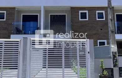 Imagem: A casa possui 2 Dormitórios, 1 Banheiro, 1 Vaga na garagem