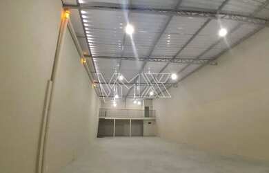 Imagem: O depósito possui 240m² de Área e está localizado em Vila