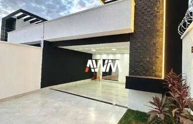 Imagem: A casa possui 3 Dormitórios, 2 Banheiros, 4 Vagas na garagem