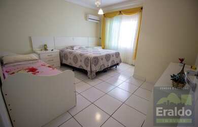 Imagem 16: Matinhos - Casa Padrão - Centro