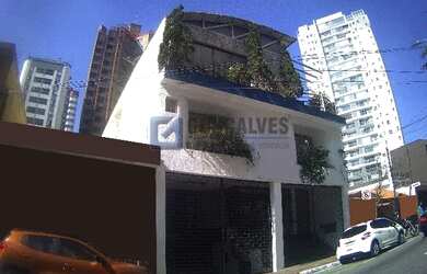 Imagem: O depósito possui 5 Vagas na garagem e 175m² de Área e está