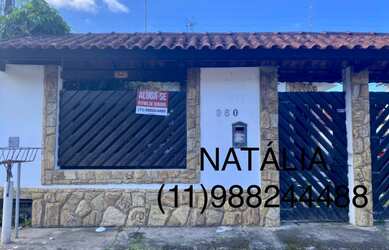 Imagem 2: Casa em Caraguatatuba. 4 Vagas na garageme3 Dormitórios