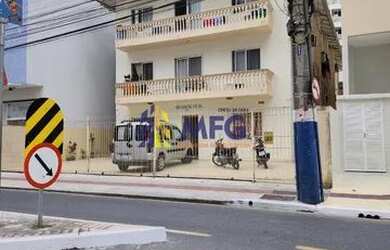 Imagem: O apartamento possui 1 Dormitório, 1 Banheiro, 60m² de Área