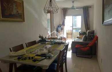 Imagem: O apartamento possui 3 Dormitórios, 2 Banheiros, 3 Vagas na