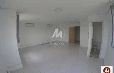 Imagem: O depósito possui 1 Vaga na garagem, 45m² de Área e está