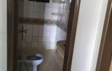 Imagem 2: Aluga casa. 2 Vagas na garageme3 Dormitórios