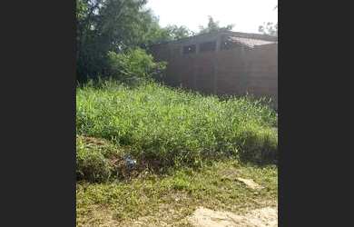 Imagem: O terreno possui 180.000m² de Área e está localizado em