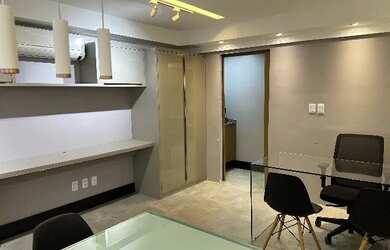 Imagem: O depósito possui 1 Vaga na garagem e 30m² de Área e está