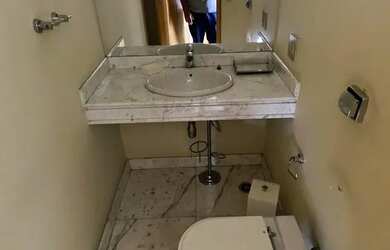 Imagem 14: Apartamento com 4 dormitórios à venda, 257 m² por R$ 1.700.000,00 -