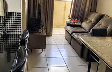 Imagem: O apartamento possui 2 Dormitórios, 1 Banheiro, 1 Vaga na garagem