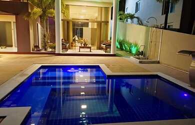 Imagem: A casa em condomínio possui 3 Dormitórios, 5 Banheiros, 4