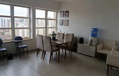 Imagem: O depósito possui 38m² de Área e está localizado em Centro