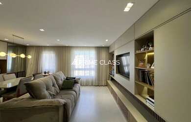 Imagem: O apartamento possui 2 Dormitórios, 2 Banheiros, 2 Vagas na