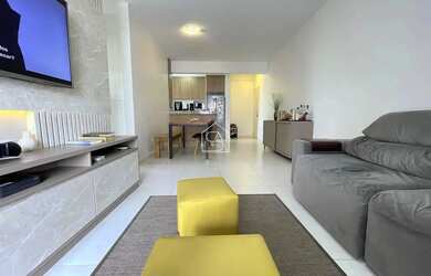 Imagem: O apartamento possui 2 Dormitórios, 2 Banheiros, 1 Vaga na