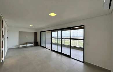 Imagem: O apartamento possui 3 Dormitórios, 3 Banheiros, 3 Vagas na