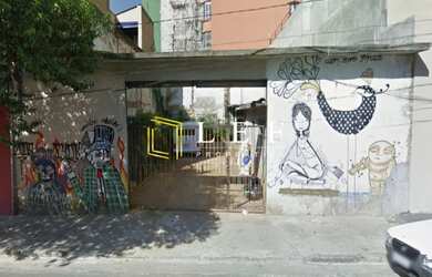 Imagem: O terrenoe possui 220-0m² de Área está localizado em Vila