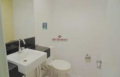 Imagem: O depósito possui 5 Vagas na garagem e 420m² de Área e está