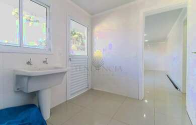 Imagem 5: Casa com 4 quartos à venda, 354 m2, Butiatuvinha - Curitiba PR