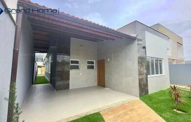 Imagem: A casa possui 3 Dormitórios, 1 Banheiro, 4 Vagas na garagem