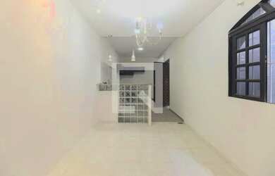 Imagem: A casa possui 2 Dormitórios, 2 Banheiros, 100m² de Área