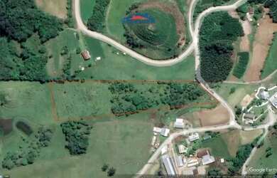 Imagem: O terreno possui 20000m² de Área e está localizado em Carlos