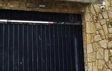 Imagem: A casa em condomínio possui 3 Dormitórios, 1 Banheiro, 1 Vaga