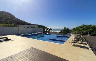 Imagem 16: Casa na praia do Estaleirinho em Balneário Camboriú