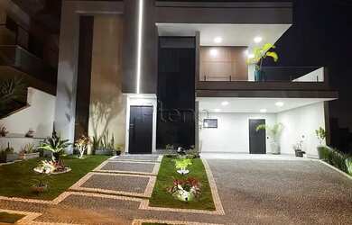 Imagem: A casa em condomínio possui 4 Dormitórios, 4 Banheiros, 285m²