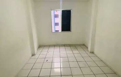 Imagem 6: Apartamento de 1 Dormitório no Boqueirão Próximo ao Beatrix, Apenas 300 Metros da Praia