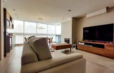 Imagem 8: Ao lado do metrô ,duas vagas fixas e paralelas, seminovo, ensolrado e...