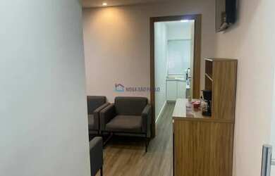 Imagem: O depósito possui 1 Vaga na garagem, 44m² de Área e está