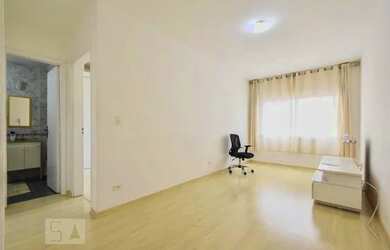 Imagem: O apartamento possui 1 Dormitório, 1 Banheiro, 1 Vaga na garagem