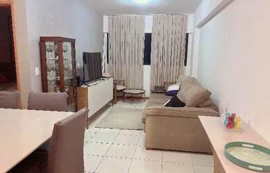 Imagem: O apartamento possui 1 Dormitório, 1 Banheiro, 1 Vaga na garagem