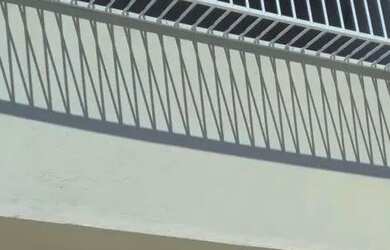 Imagem: A casa possui 2 Dormitórios, 1 Banheiro, 1 Vaga na garagem