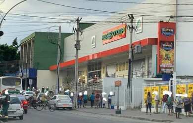 Imagem 3: Loja para aluguel com 70 metros quadrados em Queimados - RJ