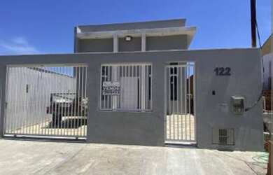 Imagem: A casa possui 4 Dormitórios, 4 Banheiros, 4 Vagas na garagem