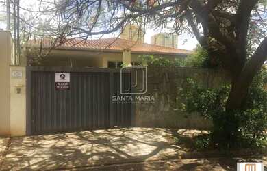 Imagem: O depósito possui 2 Vagas na garagem, 180m² de Área e está