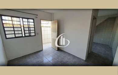 Imagem: O apartamento possui 1 Dormitório, 1 Banheiro, 27m² de Área