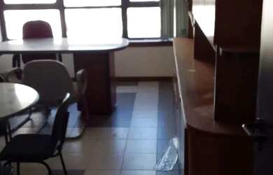 Imagem 2: SALA COMERCIAL SEMI MOBILIADA - 30m² - R$ 65.000